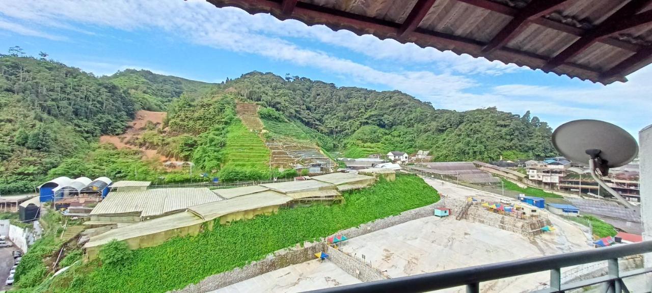 Mary Apt @ Equatorial Hill Resort Cameron Highlands Eksteriør billede